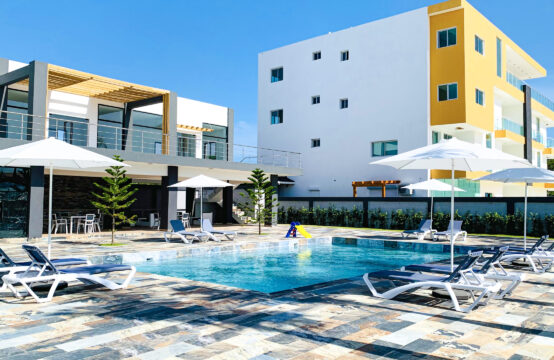 PENT-HOUSE  VISTA PANORAMICA  A LA PLAYA, EN LA  AUTOPISTA LAS AMERICAS